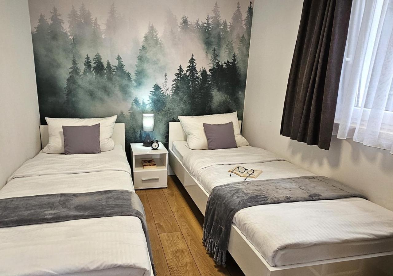 Pod Kamieniem Villa Trzebiel Exteriör bild