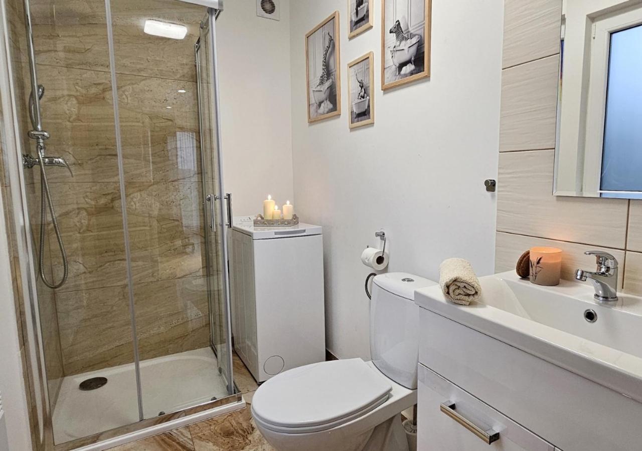 Pod Kamieniem Villa Trzebiel Exteriör bild