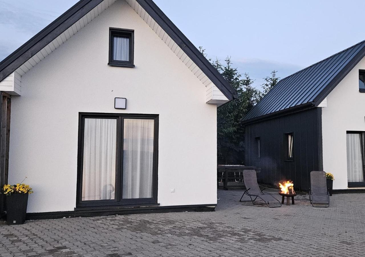 Pod Kamieniem Villa Trzebiel Exteriör bild